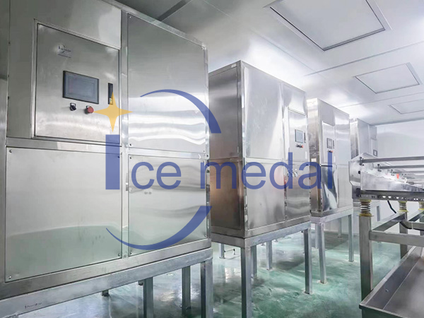相比傳統(tǒng)冰廠，自動(dòng)化冰廠將成為未來(lái)的主流