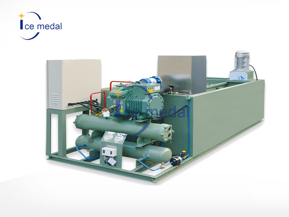 日產5-10噸鹽水式冰磚機 工業(yè)冰磚機